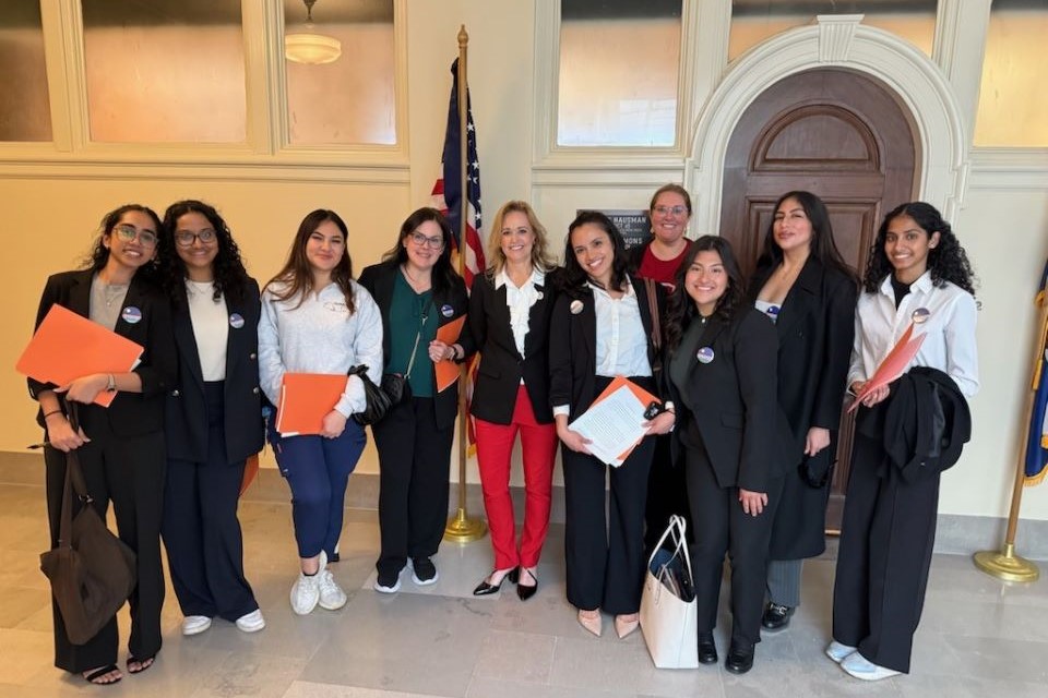 Student meet with legislators in Jefferson City.