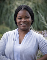 headshot of Jackie Cattage