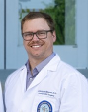 Headshot of Alexander Mayers