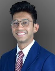 Headshot of Aalif Zaheer