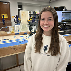 Biomimetic Microplastic Filtration via Mussel-Inspired Geometry